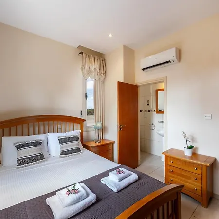 Villa Posidon By The Sea