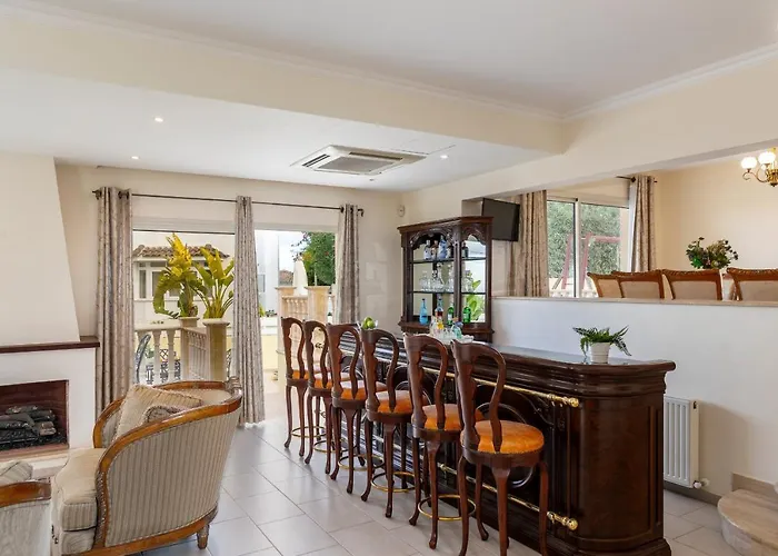 Вилла Posidon By The Sea *