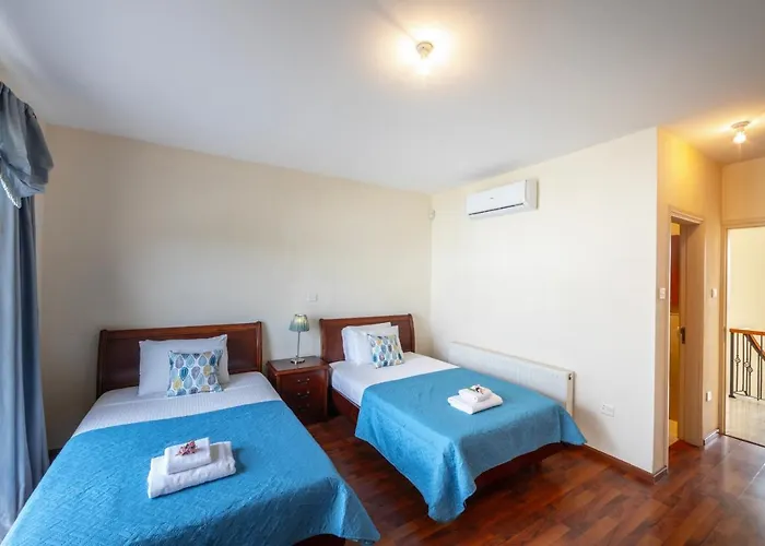 Вилла Posidon By The Sea *