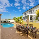Villa Posidon By The Sea Protaras