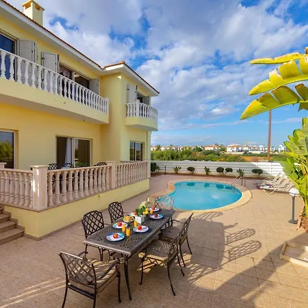 Posidon By The Sea * Protaras