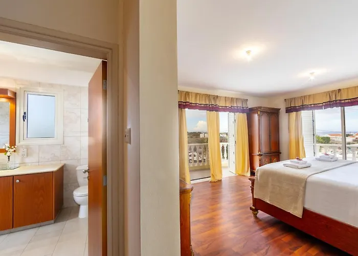 Vila Posidon By The Sea *