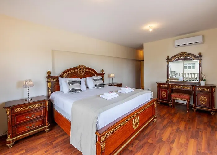 Villa Posidon By The Sea *